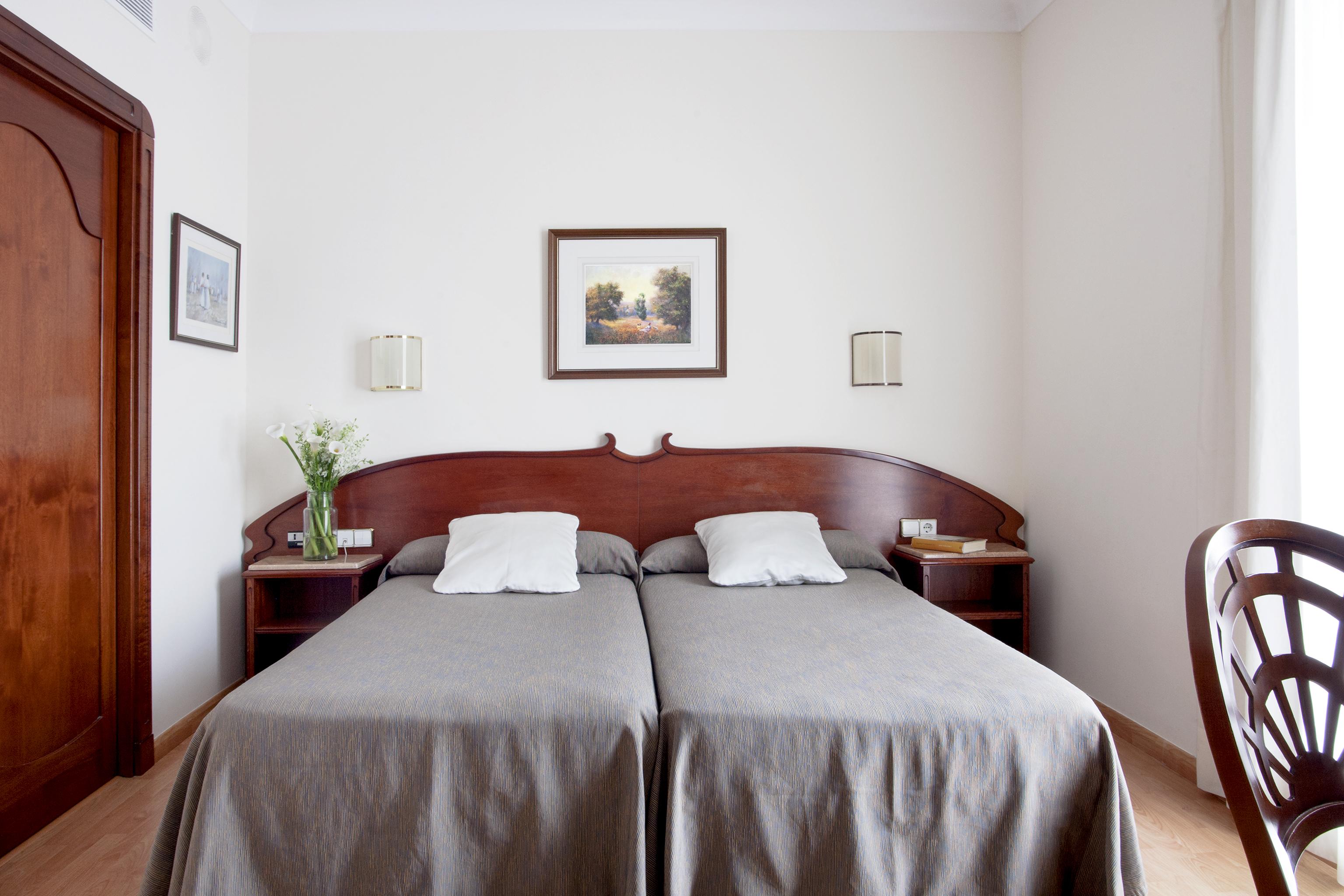 Gaudi Hotel Barcelona Ngoại thất bức ảnh